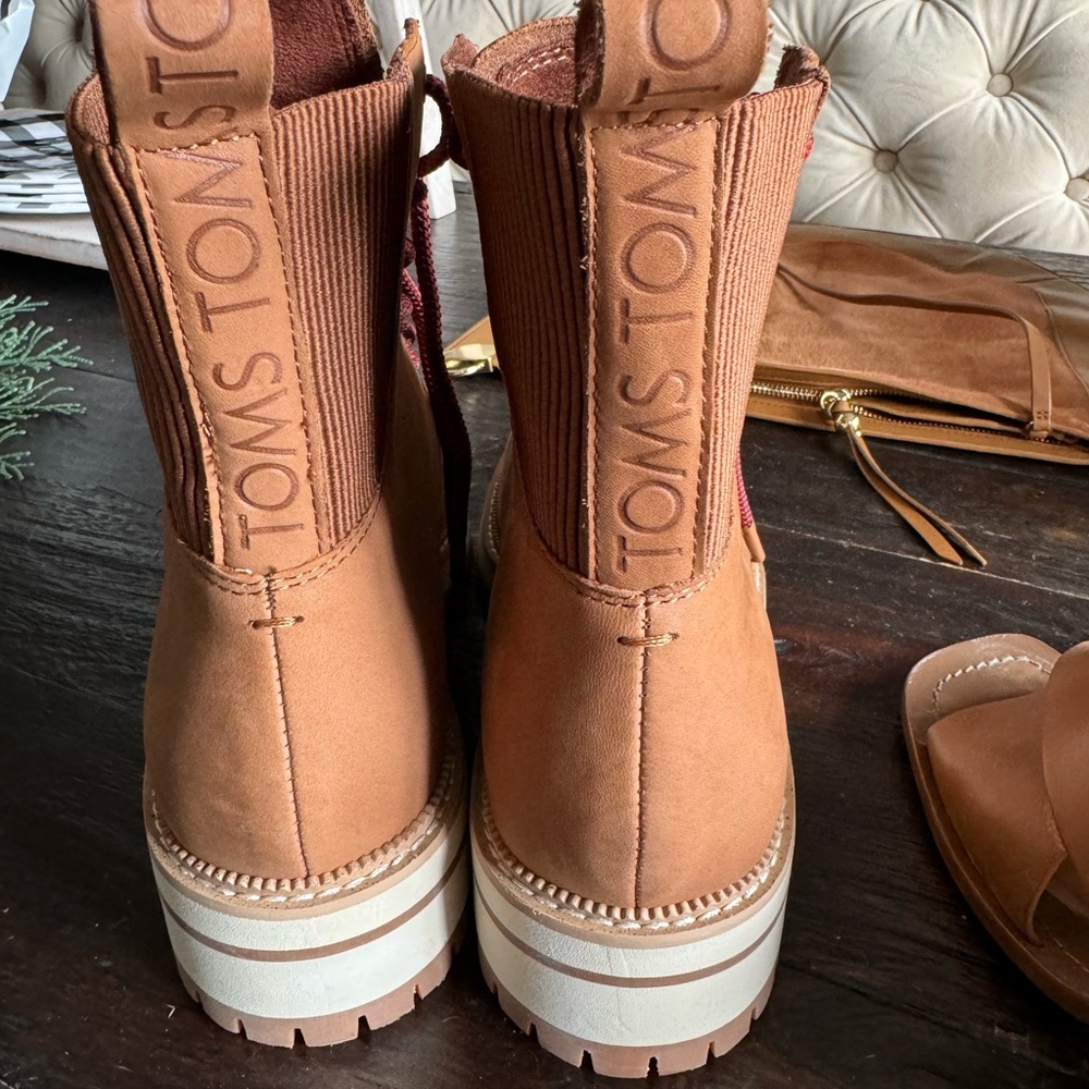 Women’s Toms Brown Boots, size 10